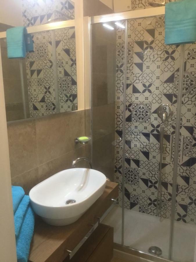 Stationhouse Apartment